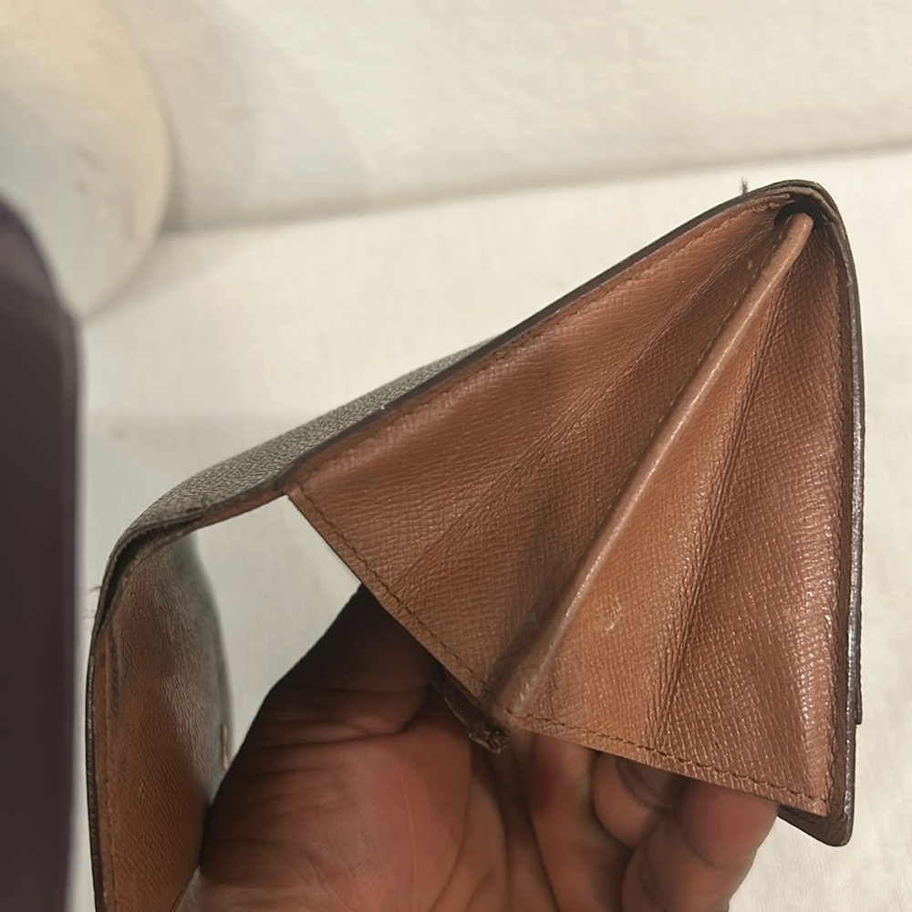 Authentic LOUIS VUITTON Monogram long wallet - Picture 11 of 17